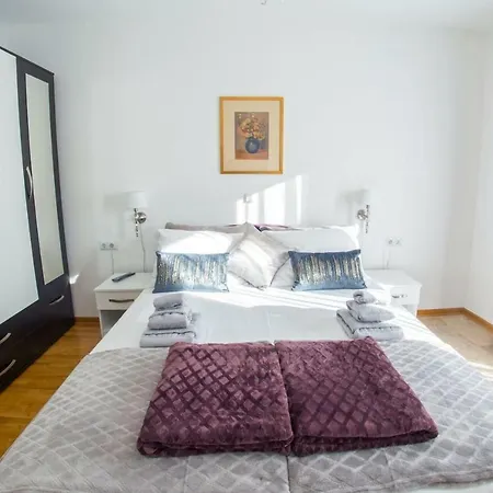 Deluxe Tara Apartman